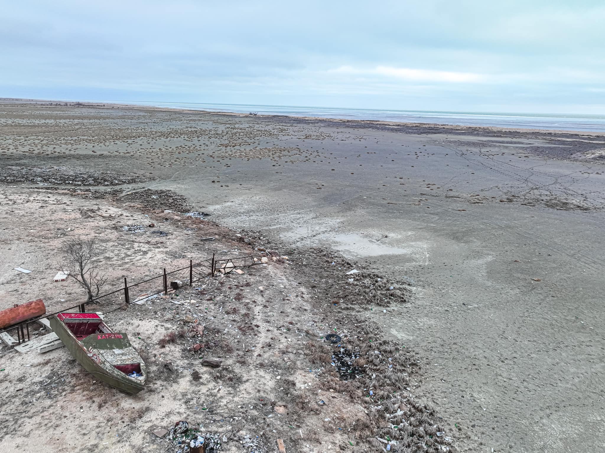 Каспийское море уходит вода