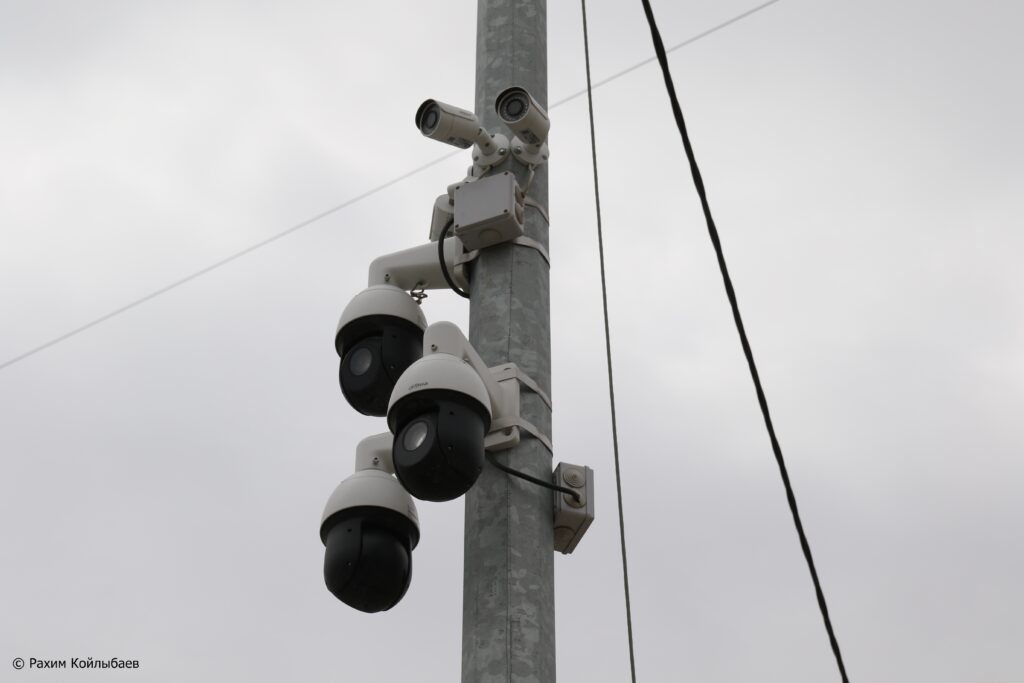 В приграничном районе Атырауской области на улицах устанавливаются 400 видеокамер