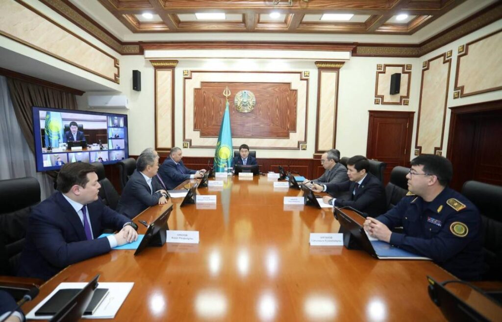 Руководство Мангыстауской области и актив региона обсудили проект новой Конституции