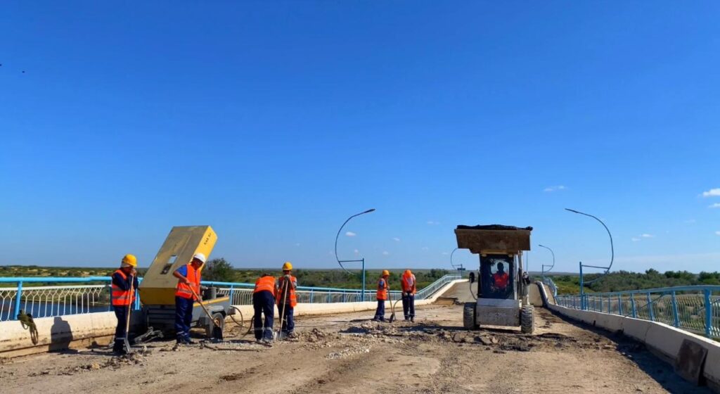 В Актюбинской области открыли мост, о котором жители мечтали два года