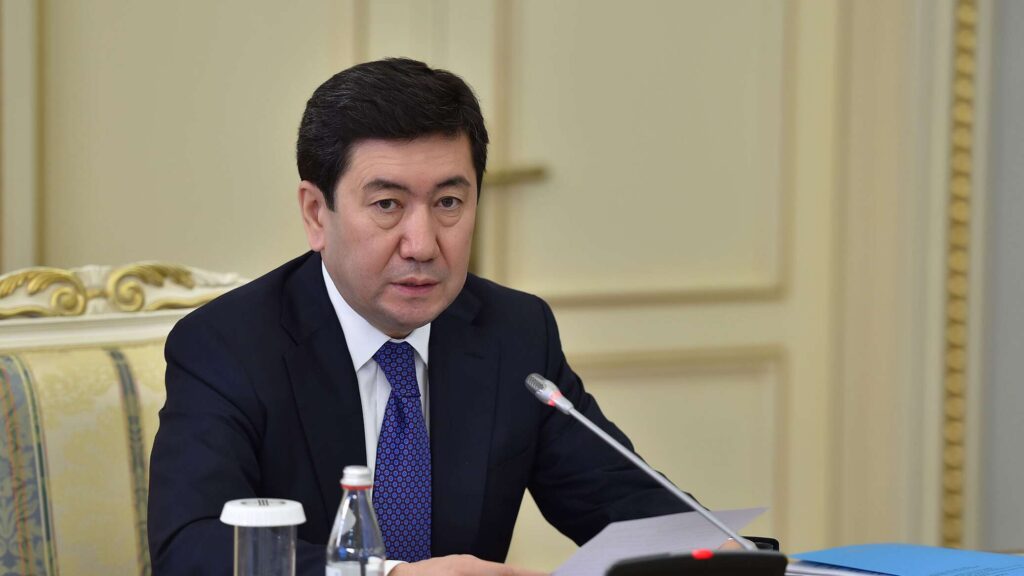 От Мажилиса до Халық Кеңесі: новая должность Ерлана Кошанова