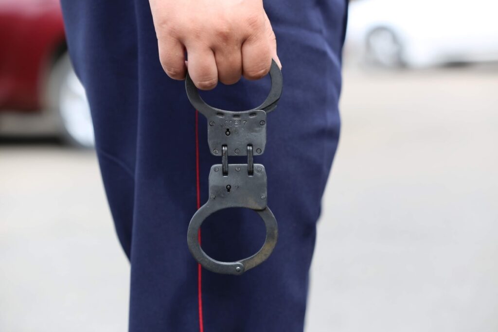 Полиция задержала двух вымогателей в Актюбинской области